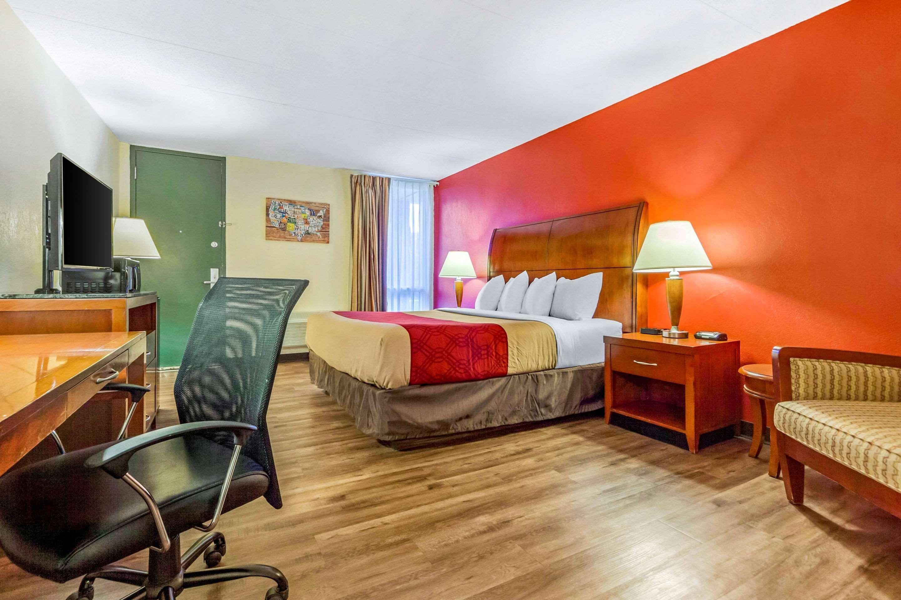 Econo Lodge Inn & Suites Brookings Ngoại thất bức ảnh