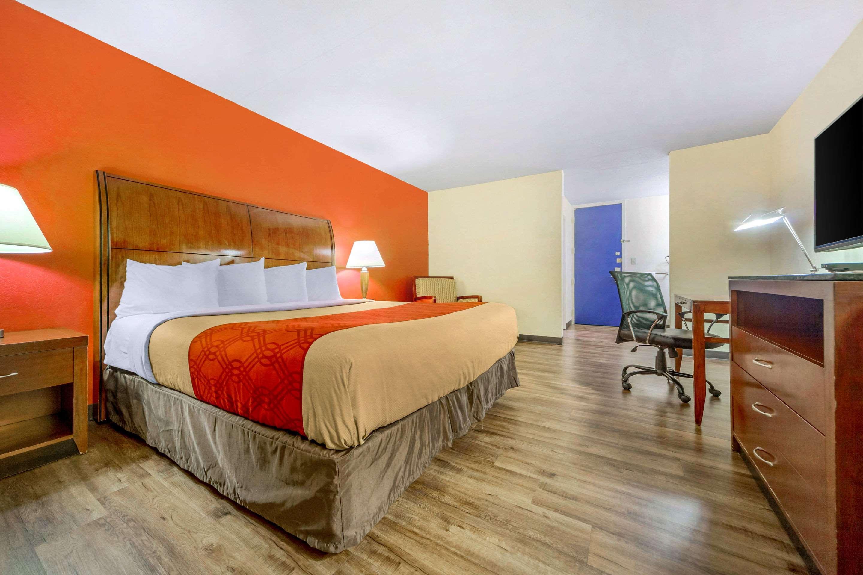 Econo Lodge Inn & Suites Brookings Ngoại thất bức ảnh