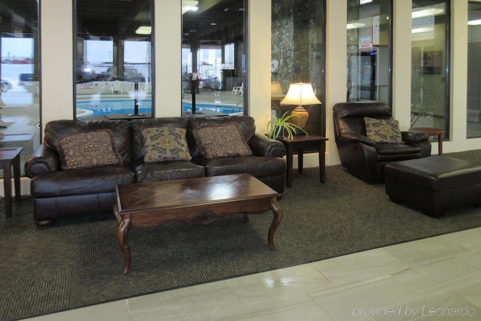 Econo Lodge Inn & Suites Brookings Ngoại thất bức ảnh